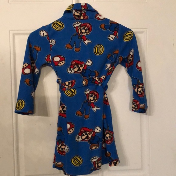 Super Mario Nintendo Belted Robe - Picture 2 of 8